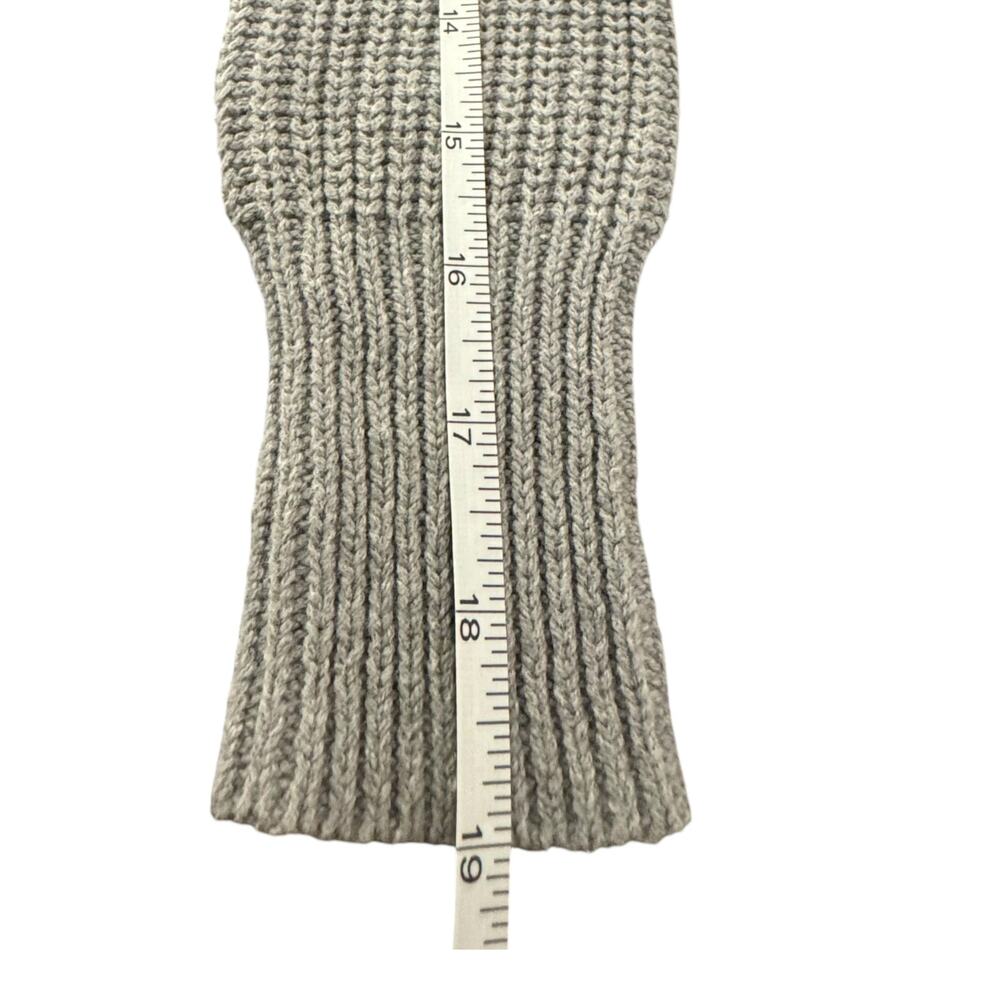 URBAN OUTFITTERS Crew Neck Pullover Sweater - Picture 9 of 11